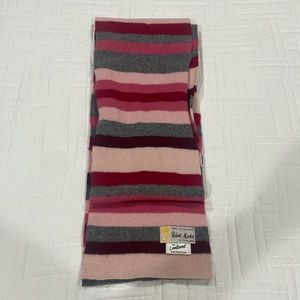 Robert Mackie of Scotland 100% Lambswool Scarf 🧣